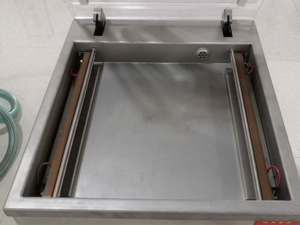 食品打包機設(shè)備細(xì)節(jié)圖