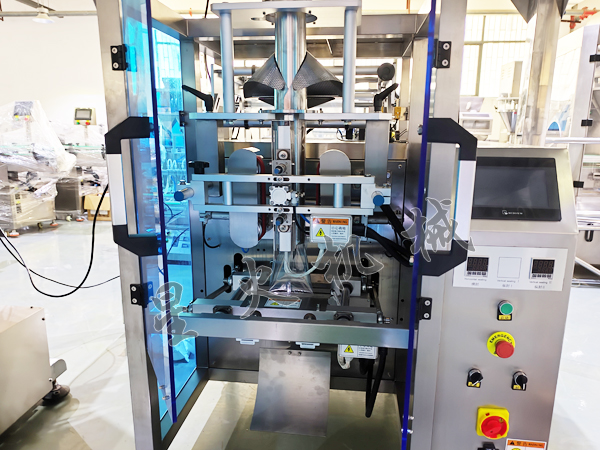 四川顆粒食品包裝機(jī)制袋包裝部分